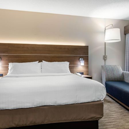 Holiday Inn Express Henderson By Ihg Екстериор снимка