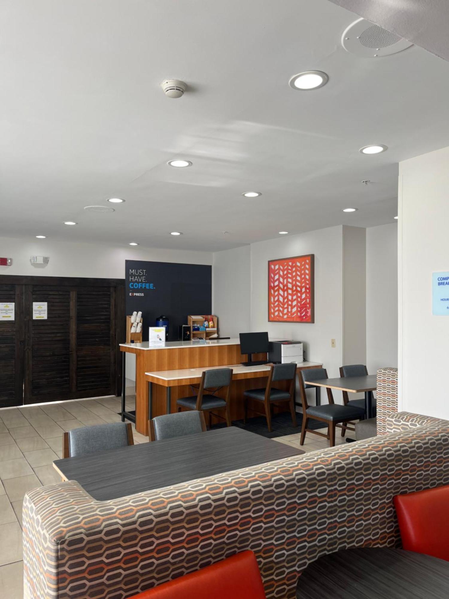 Holiday Inn Express Henderson By Ihg Екстериор снимка