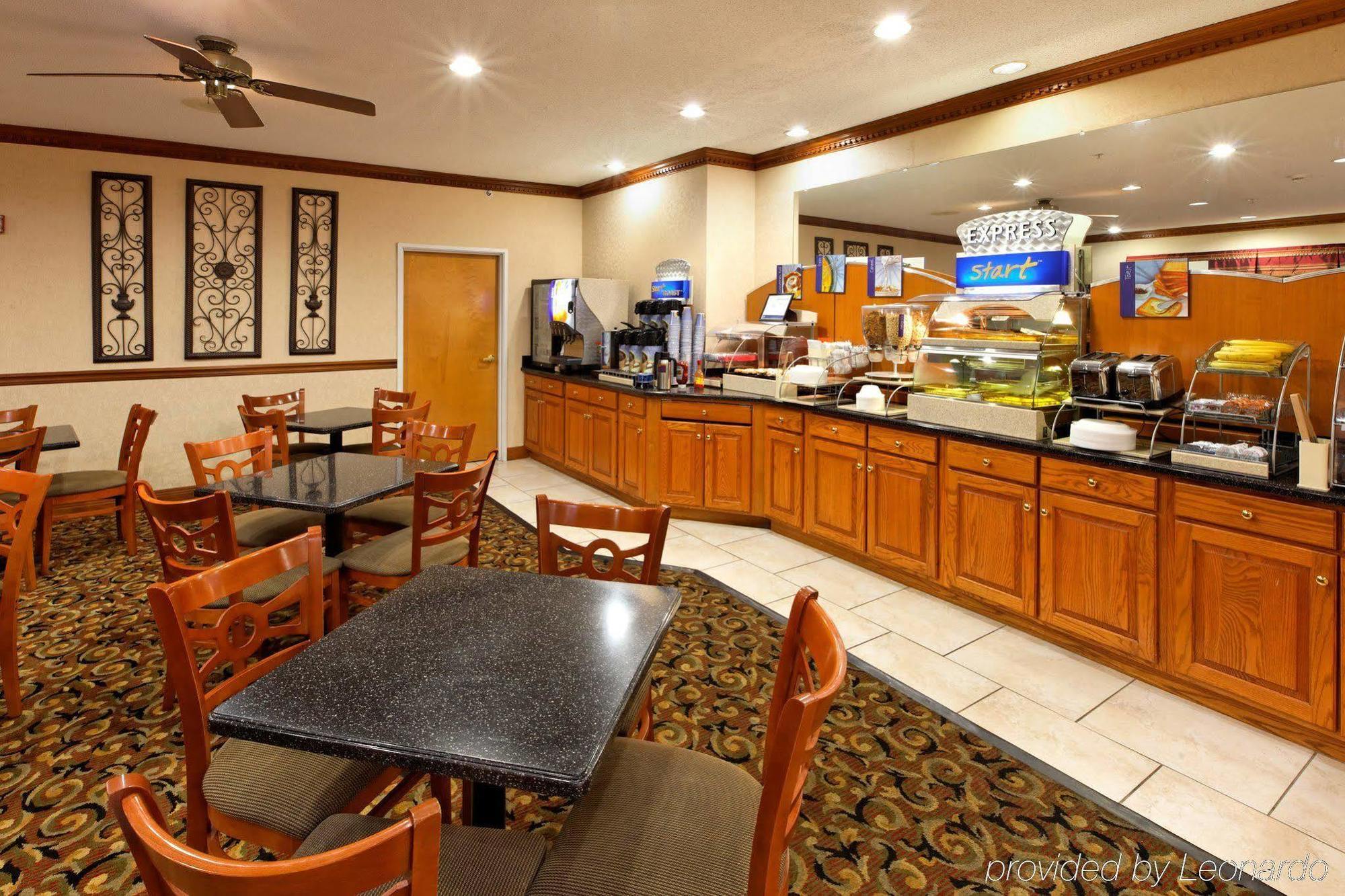 Holiday Inn Express Henderson By Ihg Екстериор снимка