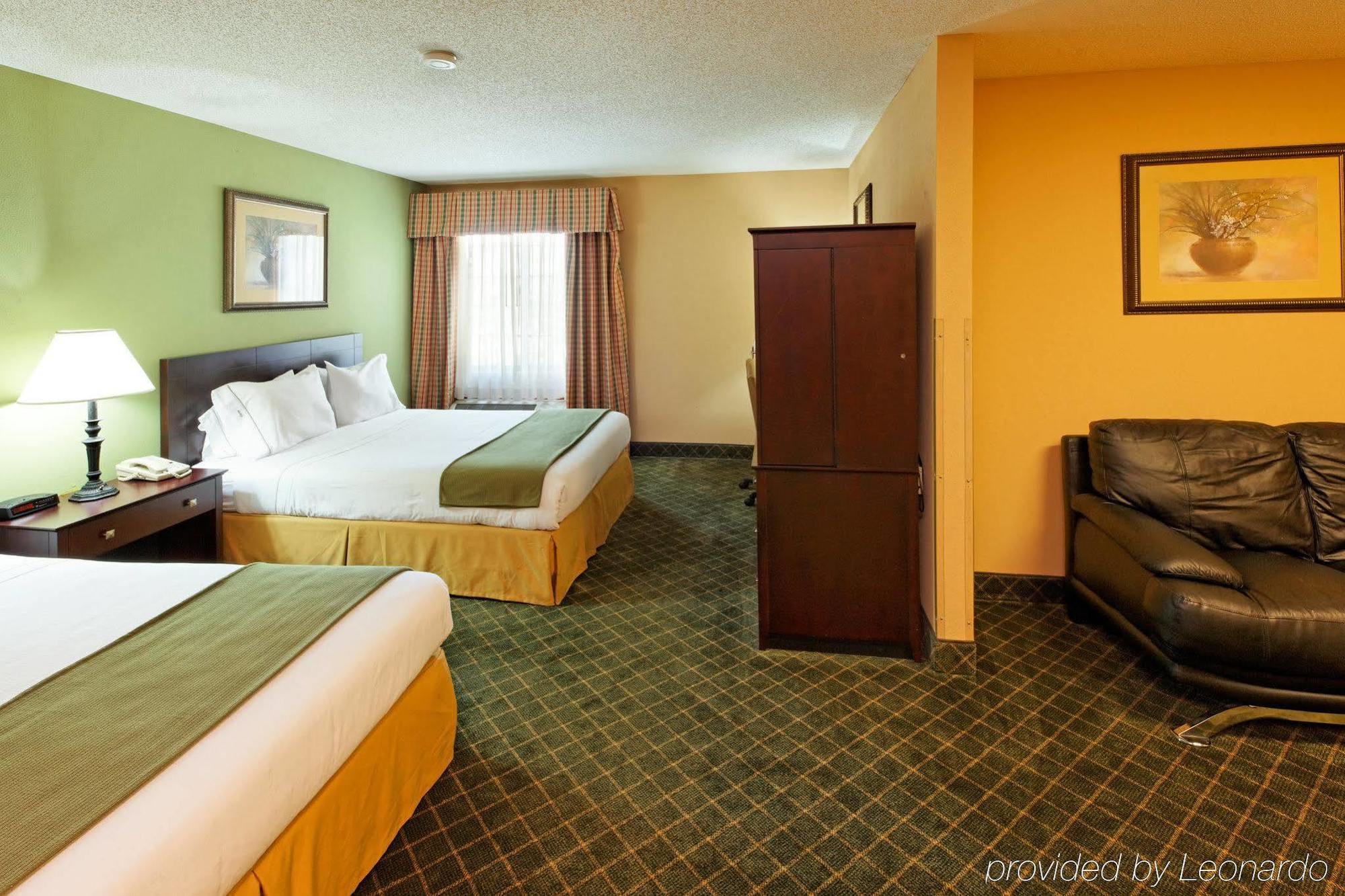 Holiday Inn Express Henderson By Ihg Стая снимка