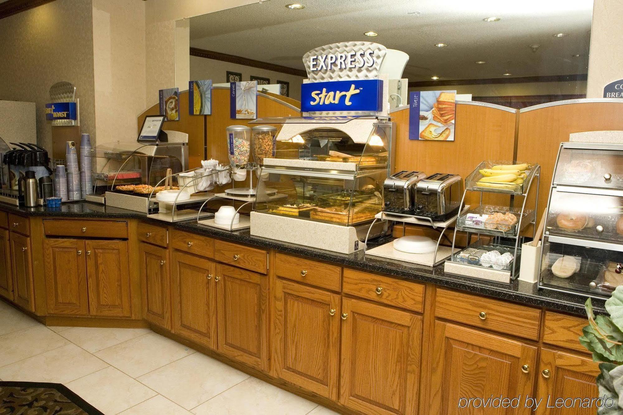 Holiday Inn Express Henderson By Ihg Екстериор снимка